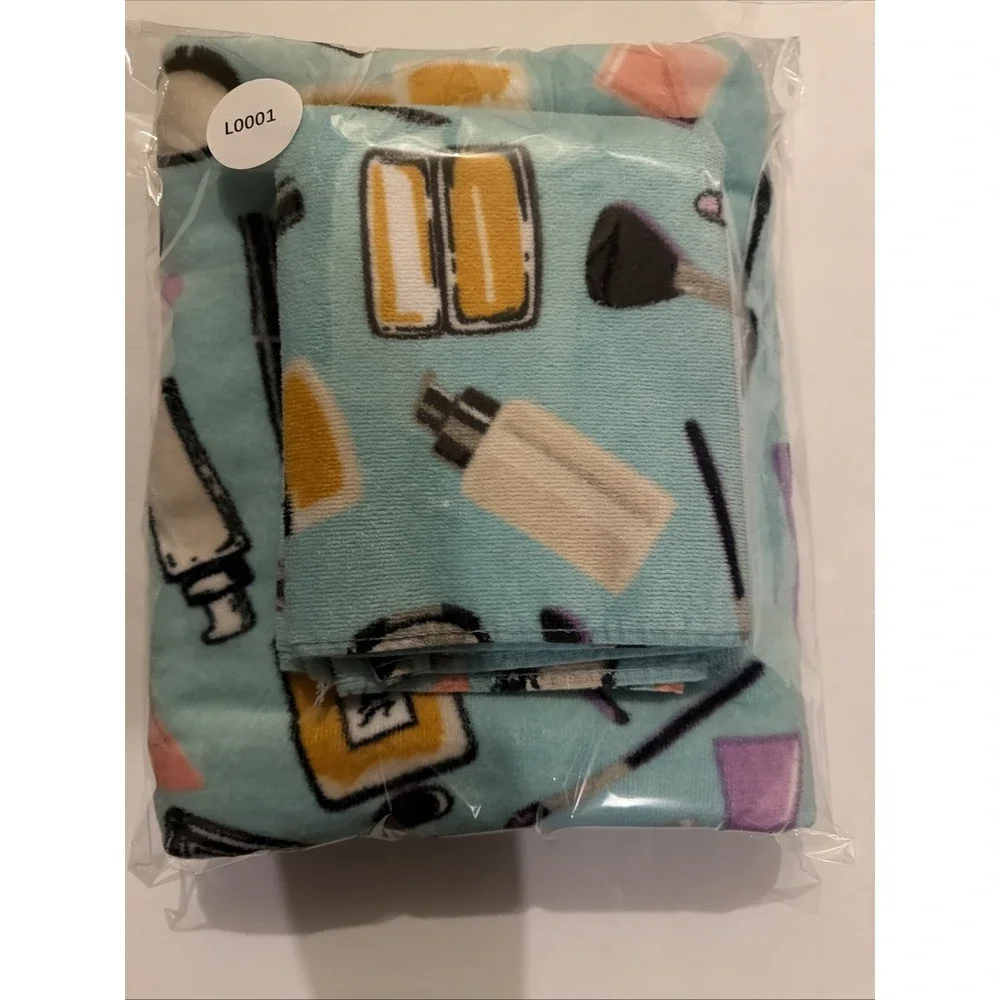 Serendipity Bath, Hand, Wash Cloth Towels Lipstick, Eye Shadow Polish Turquoise